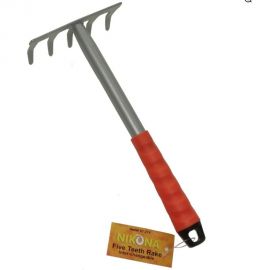 Грабли NIKONA с пластиковой ручкой 75 см 67-274 