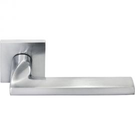 Дверная ручка на квадратной розетке MORELLI MH 50 S6 SC, 6 мм, цвет - мат. хром 9013391 