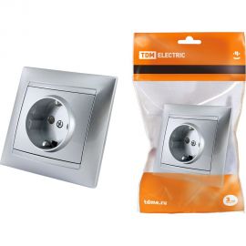 Розетка с защитной шторкой, серебристый металлик 2П+З 16А 250В TDM Лама SQ1815-0211 