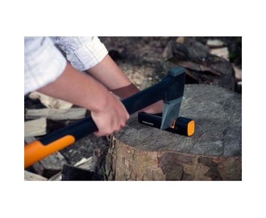 Точилка для топоров и ножей Fiskars Xsharp 1000601 (120740) – изображение 2