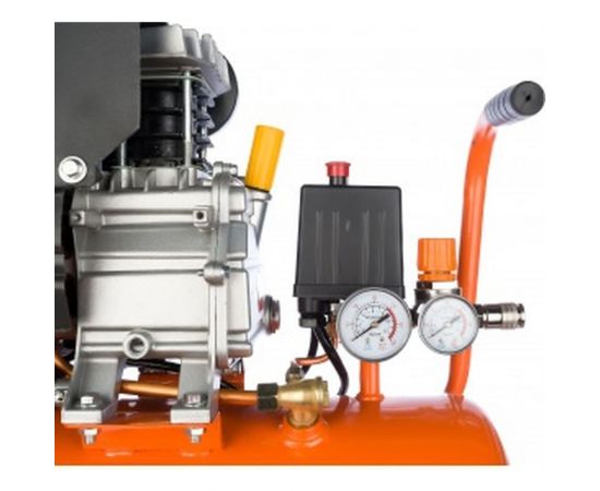 Поршневой масляный компрессор Gigant LAS 24/1500 – изображение 3