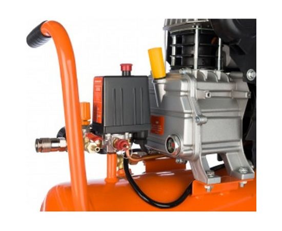 Поршневой масляный компрессор Gigant LAS 24/1500 – изображение 4