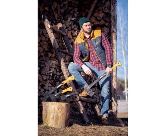 Универсальный топор с точилкой в кофре Inforce 440 г, 230 мм 06-12-23 – изображение 6