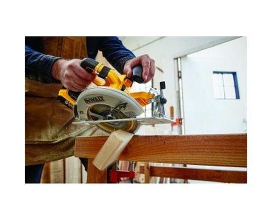 Бесщеточная дисковая пила DeWALT DCS570NT – изображение 7