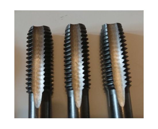 Набор метчиков и плашек 32 предмета Biber 90221 тов-112898 – изображение 6