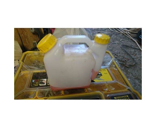 Емкость для приготовления топливной смеси (1 л) Champion C1010 – изображение 3