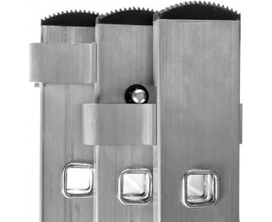 Трехсекционная лестница Gigant L-03 3х11 – изображение 2