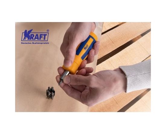 Реверсивная отвертка с битами 12 предметов KRAFT KT 700406 – изображение 6