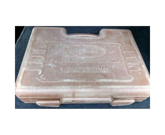 Набор инструментов для автомобиля с 12-гр. головками 1/2"DR и 1/4"DR, 82 предмета Ombra OMT82S12 – изображение 3