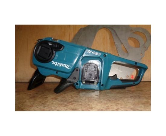 Цепная пила Makita DUC353Z – изображение 5