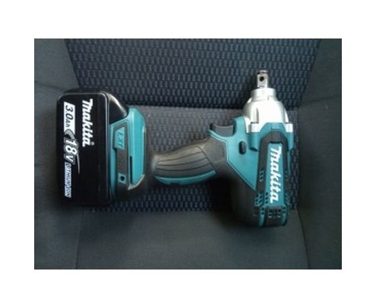 Аккумуляторный гайковерт Makita DTW190Z – изображение 9