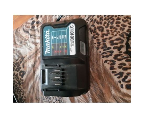 Зарядное устройство 10.8-12 В DC10WD Makita 199398-1 – изображение 4