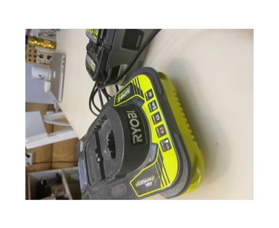Зарядное устройство Ryobi ONE+ RC18150 5133002638 – изображение 5