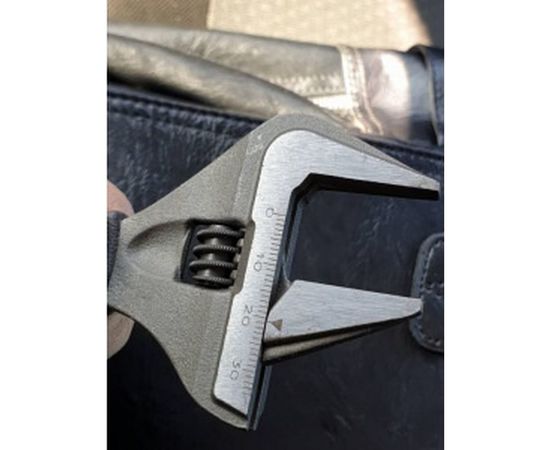 Разводной ключ Sturm 150 мм обрезиненная рукоятка 1045-11-150 – изображение 6