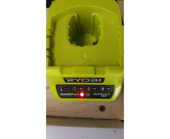 Набор Ryobi ONE+ RC18120-140 5133003360 аккумулятор (18 В; 4.0 A*ч; Li-Ion) и зарядное устройство RC18120 – изображение 8