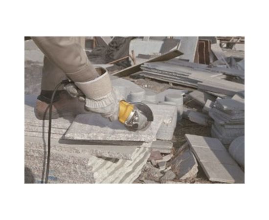 Угловая шлифмашина Stanley STGS9125 – изображение 3