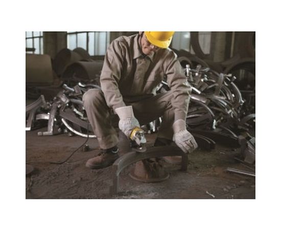 Угловая шлифмашина Stanley STGS9125 – изображение 4