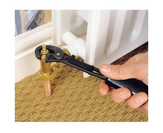 Быстрозажимной сантехнический гаечный ключ 17-24 мм Stanley 4-87-990 – изображение 4