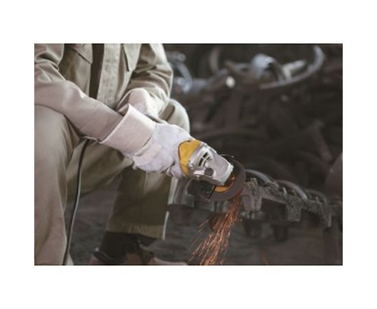 Угловая шлифмашина Stanley STGS9125 – изображение 5