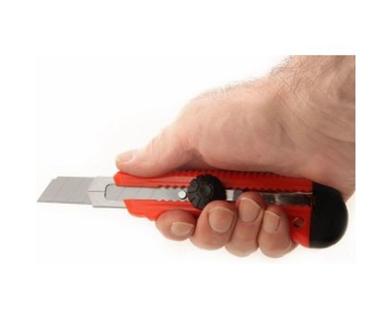 Нож с усиленным пластиковым корпусом 18мм Vira Twist-lock 831303 – изображение 8