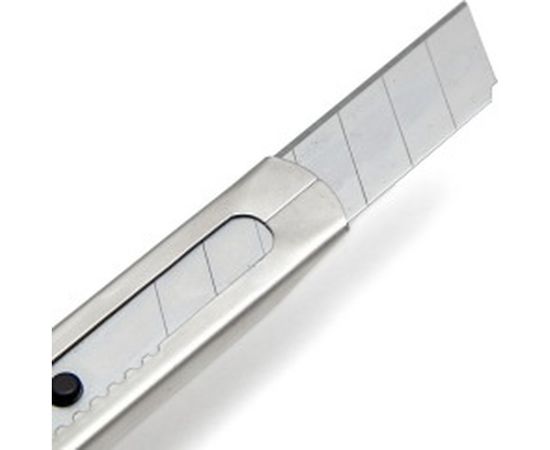 Нож VIRA 18мм 831315 – изображение 4