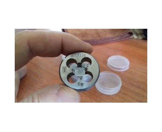 Плашка М10 х 1,25 мм СИБРТЕХ 77025 – изображение 2