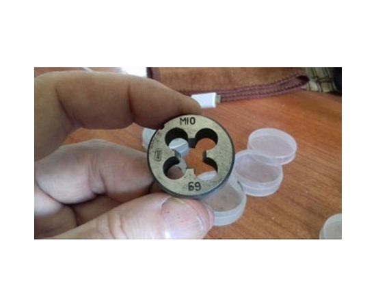 Плашка М10 х 1,5 мм СИБРТЕХ 77027 – изображение 2