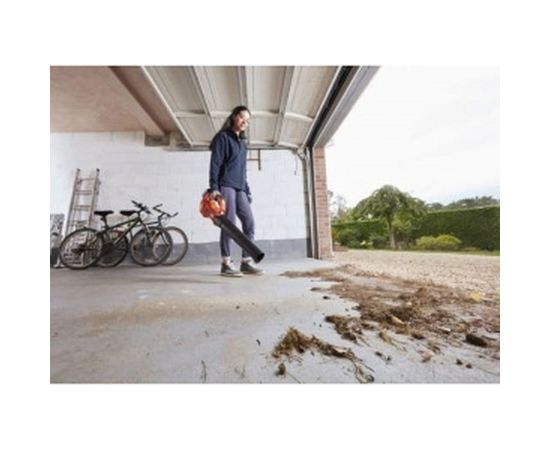 Аккумуляторный аксиальный садовый воздуходув Black&amp;Decker BCBL200L-QW – изображение 4