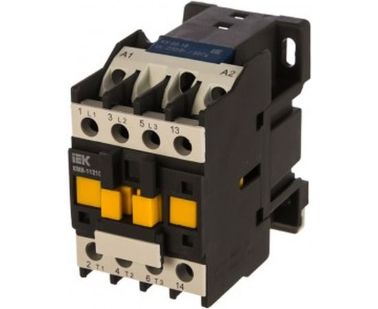 Контактор IEK КМИ-11210 12А 220В ИЭК KKM11-012-230-10 