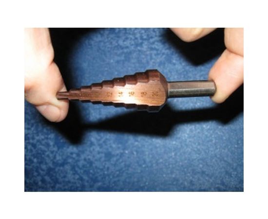 Сверло ступенчатое по стали и цветным металлам КОБАЛЬТ (4-20 мм; 9 ступеней; Р6М5) ЗУБР 29672-4-20-9_z01 – изображение 8