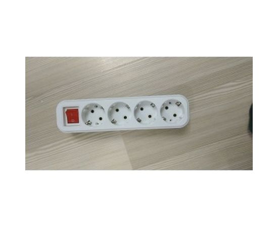 Переносная разборная розетка с выключателем IEK К04В, 4 места, CLASSIC KYP11-16-04-00-ZK – изображение 3