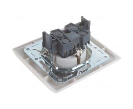 Бытовая розетка с крышкой Volsten V01-11-R18-S, Magenta, 8961 – изображение 3