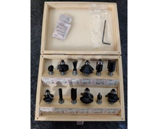 Набор фрез 1202 (12 шт; хвостовик 8 мм) по дереву Калибр 00000024856 – изображение 2