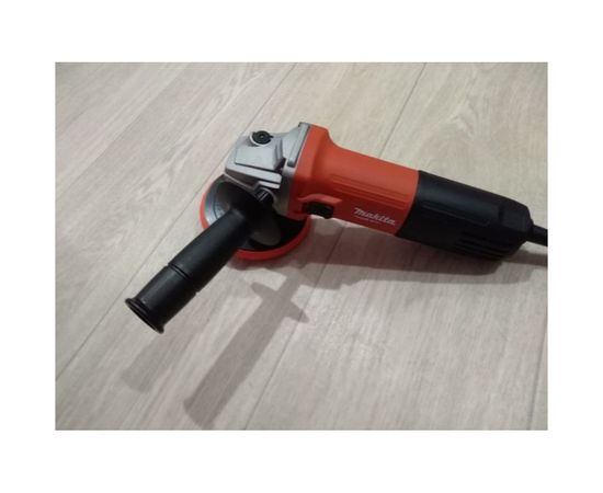 Угловая шлифмашина Makita M9511 – изображение 27