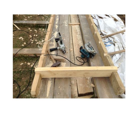 Дисковая пила Makita HS6601 – изображение 6