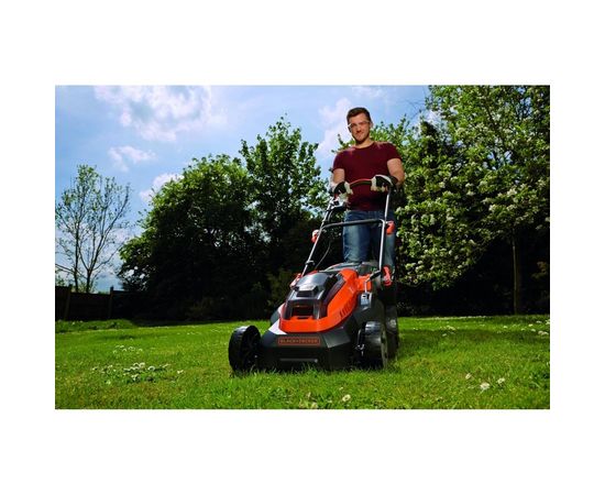Аккумуляторная газонокосилка Black+Decker CLM3820L1 – изображение 5