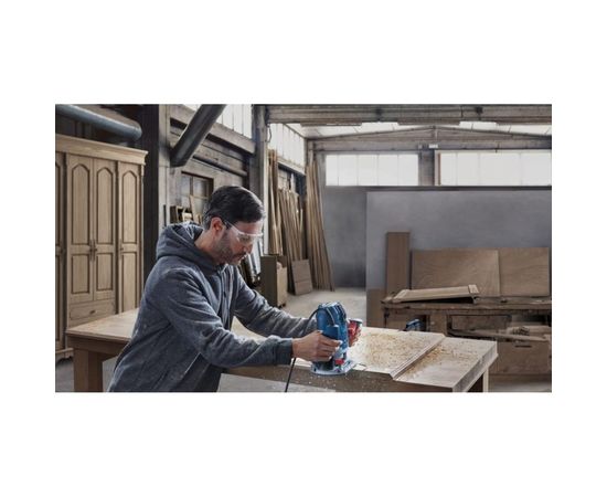 Фрезер Bosch GOF 130 06016B7000 – изображение 2