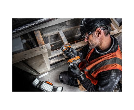 Бесщеточный аккумуляторный импульсный винтоверт BSS18SBL-0 AEG 4935472278 – изображение 13