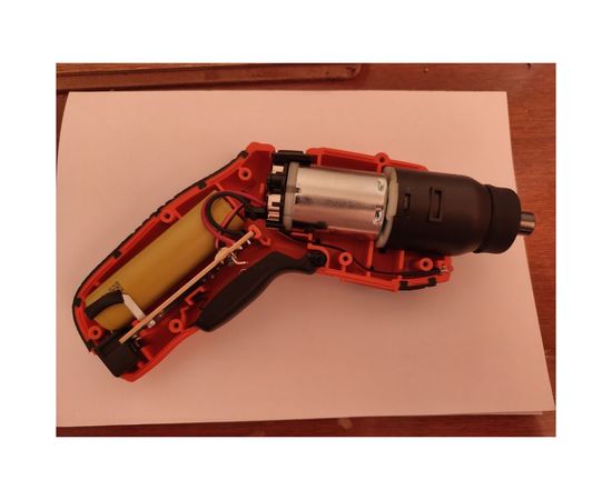 Аккумуляторный винтоверт Black+Decker CS3651LC – изображение 4