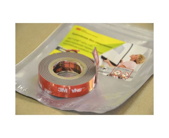 Двусторонняя термостойкая монтажная клейкая лента 3M VHB GPH 110 12 мм х 2 м 4607166909114 – изображение 6