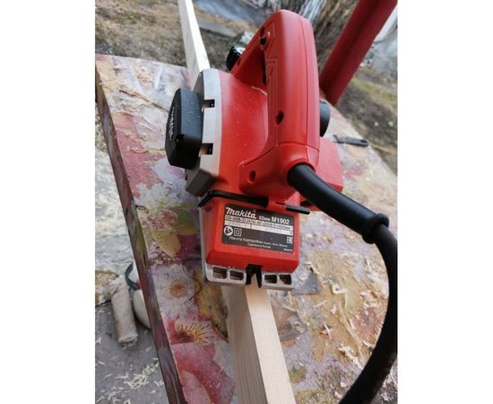 Рубанок Makita M1902 – изображение 2