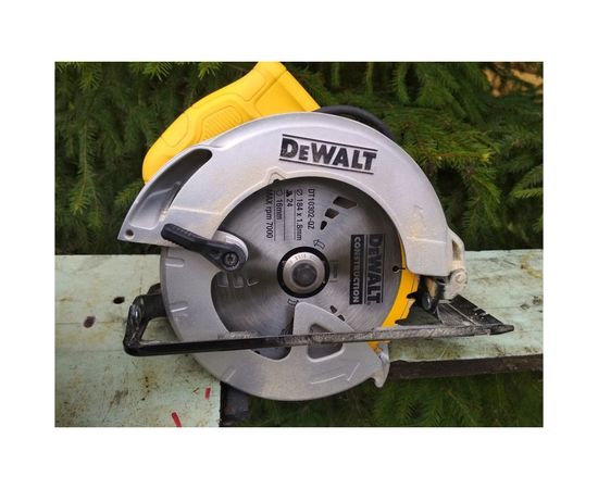 Дисковая пила DEWALT DWE 560 B – изображение 30