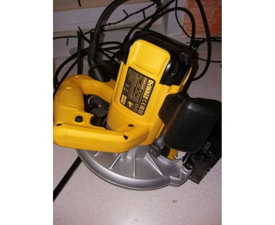 Дисковая пила DEWALT DWE 560 B – изображение 18
