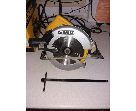 Дисковая пила DEWALT DWE 560 B – изображение 19