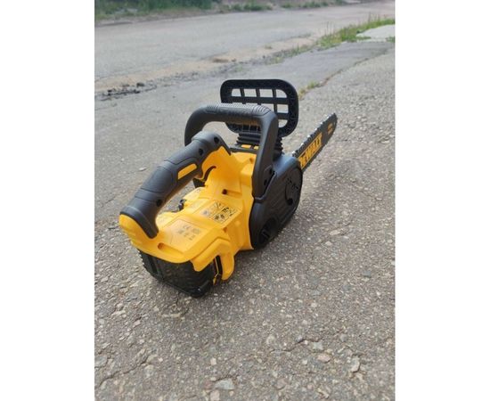 Цепная пила DEWALT XR DCM565P1 – изображение 10