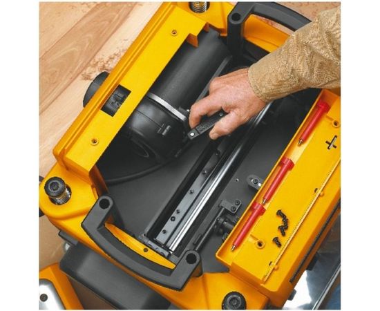 Рейсмусный станок DEWALT 1800 Вт, макс. ширина 330 мм DW735-KS – изображение 18