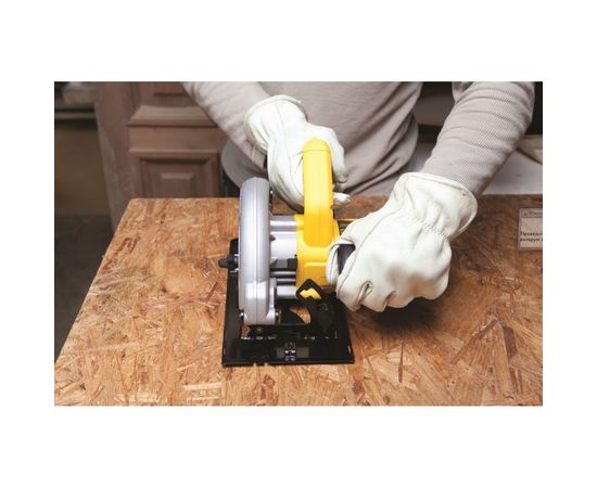 Дисковая пила DEWALT DWE 560 B – изображение 3