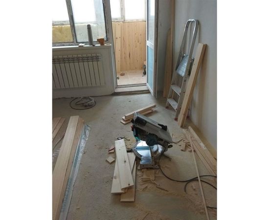 Комбинированная торцовочная пила Makita LH 1040 F – изображение 2