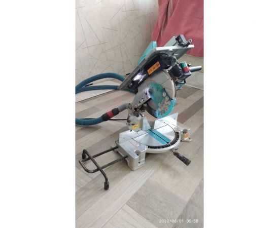 Комбинированная торцовочная пила Makita LH 1040 F – изображение 12