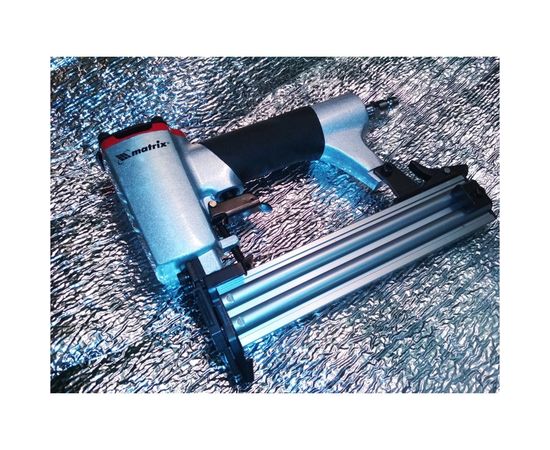 Пневматический нейлер для гвоздей MATRIX 57405 – изображение 7